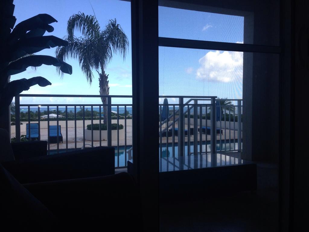 Hotel La Vista Azul Turtle Cove Екстер'єр фото